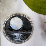 Load image into Gallery viewer, The Moon &amp; The Ocean Irish Brooch.
